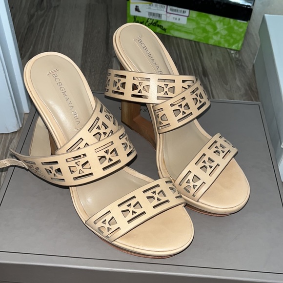 BCBG Nude Heels - Picture 4 of 4